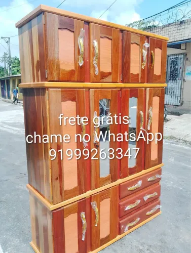 Guarda roupa de casal 90%em madeira maciça/frete grátis