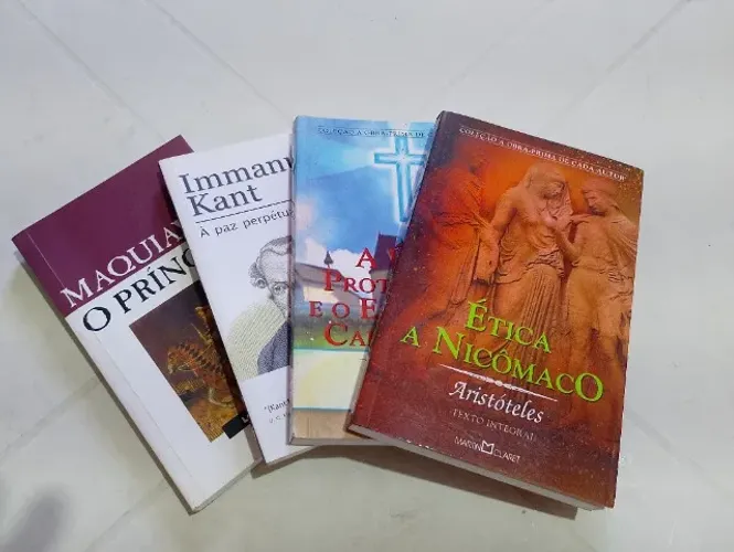 Kit 4 Livros Clássicos Filosofia Política e Ética - Ótimo Estado