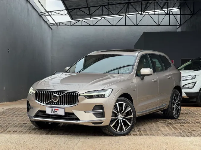 Volvo XC-60 T-8 Ultimate 2.0 AWD (híbrido) 2023