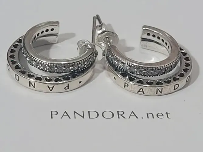 Brinco Pandora Novo (Na caixa)