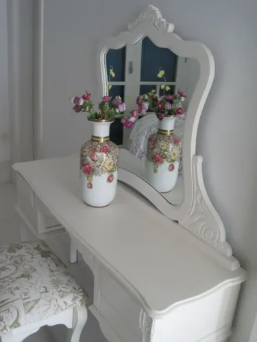 Conjunto de Moveis Antigos estilo Provençal