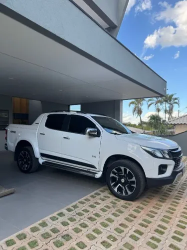 CHEVROLET S10 2.8 16V TURBO DIESEL HIGH COUNTRY CD 4X4  - AUTOMÁTICA