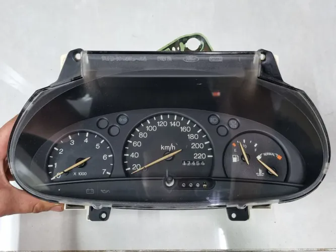 Painel de Instrumentos Ford Fiesta Escort Courier Rpm 1996 1997 1998 1999 2000 2001 2002