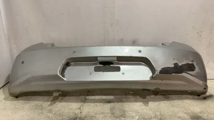 Parachoque traseiro Etios hatch 2017 2018 2019 original recuperado