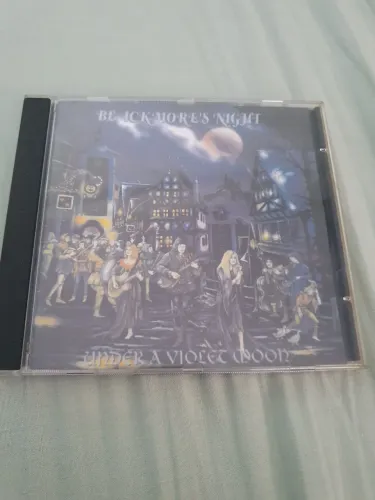 Blackmore's Night - Under a Violet Moon