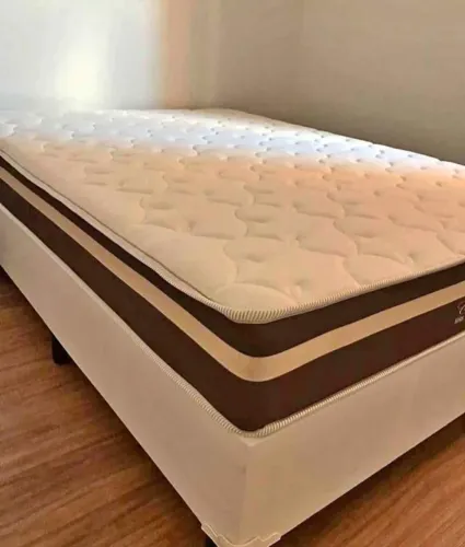 Base simples+ Colchão de Molas Produto Novo / Frete grátis alguns bairros