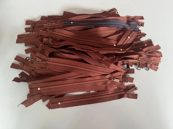 Zíper marrom 16cm - 80 unidades