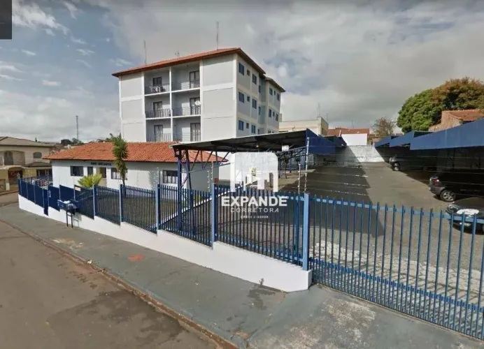 Apartamento com 2 dormitórios para alugar, 65 m² por R$ 1.300,00/mês - Vila Nogueira - Bot