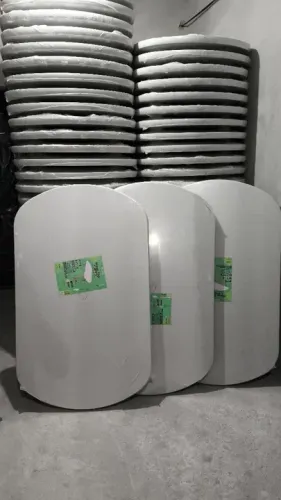 Mesa de plástico desmontável 6 lugares