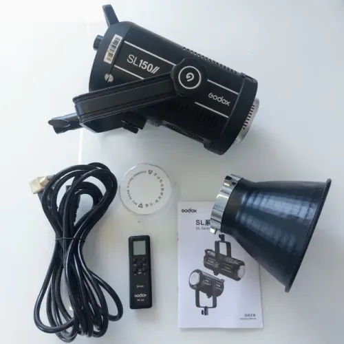 Iluminador LED Godox SL150II Profissional 5600k Luz Contínua - Fazemos Entrega