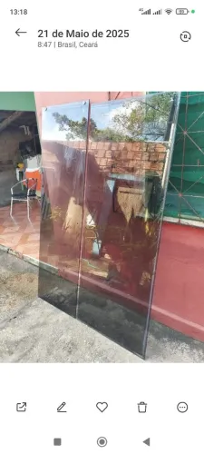 vendo um box para banheiro medindo 195 de altura 70 uma banda e 56 a outra banda ou lado 