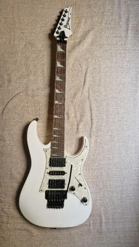 Guitarra Ibanez DX350 com captadores do Steve Vai DiMarzio Evolution U.S.A.