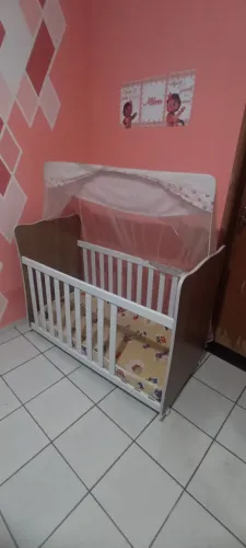 KIT para Bebê - Berço Colchão Ninho Kit Higiene Camera Cadei. Alimentação e Cadei.p/ carro