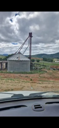 Silo para armazenamento de grãos