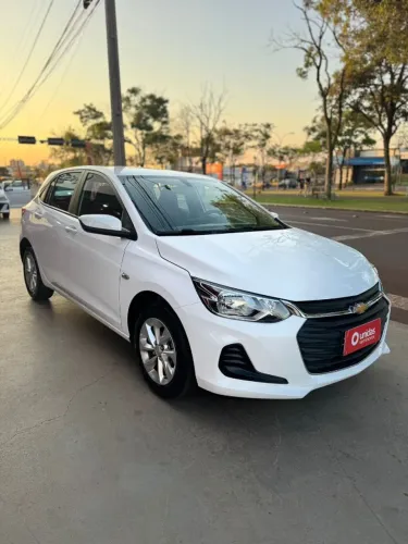 Chevrolet Onix Hatch LT 1.0 12V Flex Mec. 4P 2022