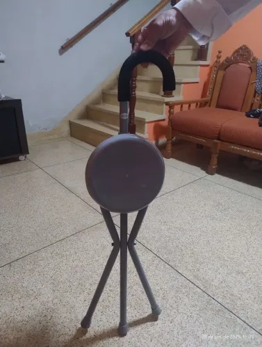Banco/Cadeira com bengala dobrável
