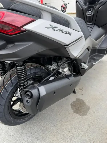 NOVA XMAX 300 ABS Connected- A SCOOTER QUE TE LEVA AO MÁXIMO