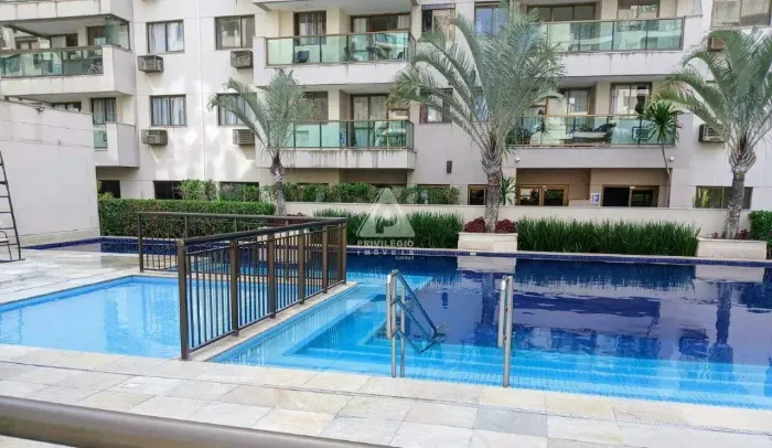 Apartamento à venda, 2 quartos, 1 suíte, 1 vaga, Recreio dos Bandeirantes - RIO DE JANEIRO
