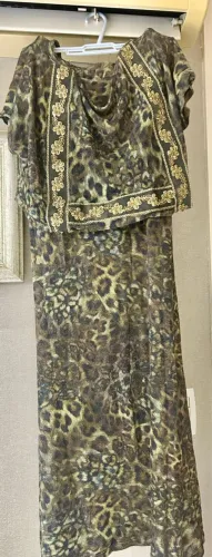 Conjunto saia longa e blusa