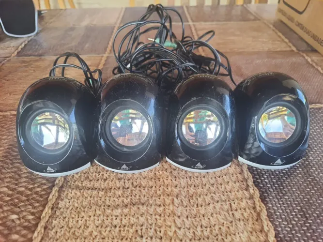 Caixas de Som Clone para Computador