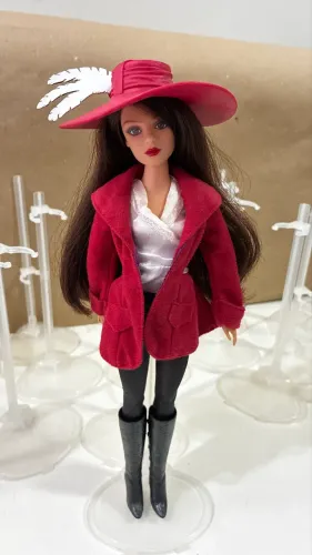 Boneca bruxa Theodora do Mágico de Oz