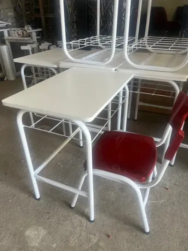 Móveis escolar direto da Fábrica!