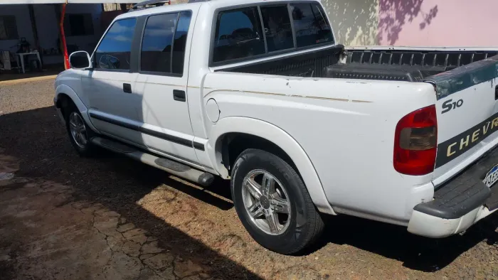 Chevrolet S10 Pick-up Exec. 2.8 4X2 CD TB Int.dies 2007