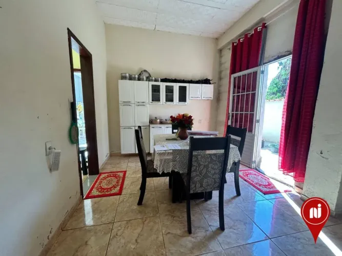 Casa com 2 dormitórios à venda, 216 m² por R$ 250.000 - Do Carmo - Brumadinho/Minas Gerais