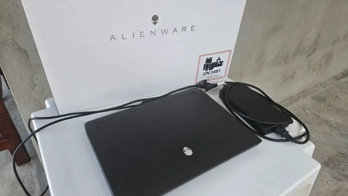 Alienware m15 R7 RTX 3070Ti | i7 12700H | QHD 240Hz | 16GB DDR5 | SSD 1TB