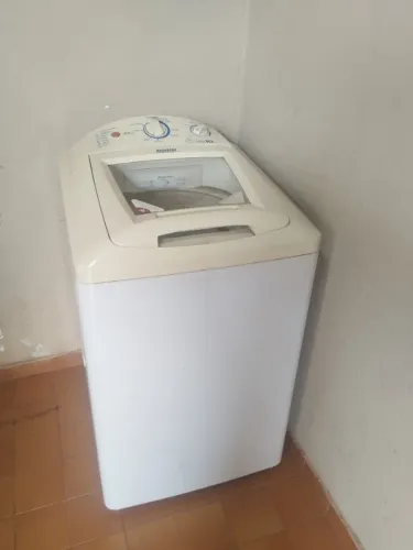 VENDO MÁQUINA DE LAVAR DAKO 10KG