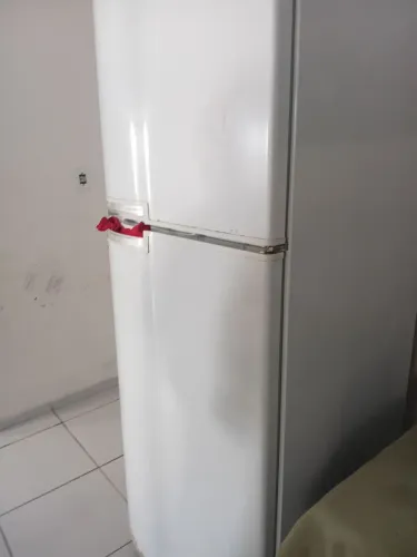 Geladeira funcionando 