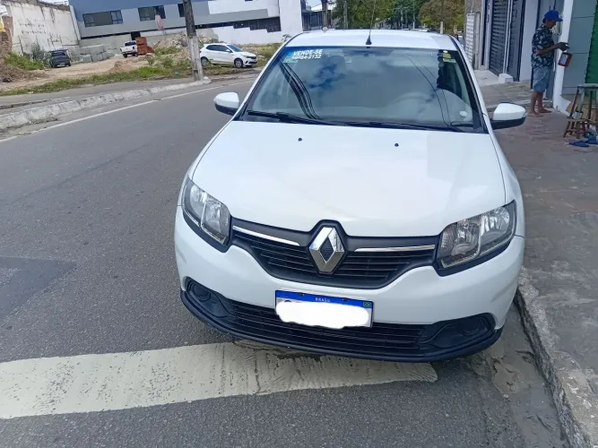 Renault Logan Expression Hi-flex 1.6 8V 4P 2017