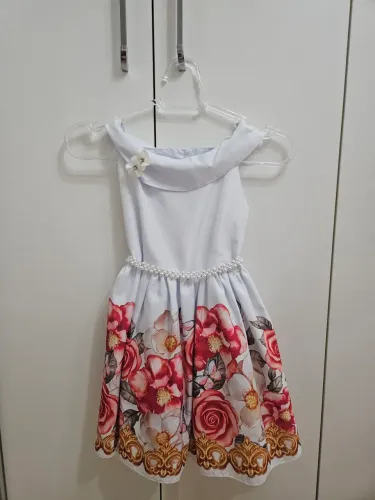 Vestido infantil branco