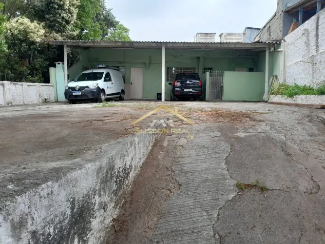 Terreno com 307m2, Km 18, Osasco, São Paulo.
