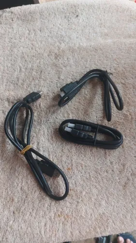 Vendo 3 cabo HDMI novos em perfeito estado 