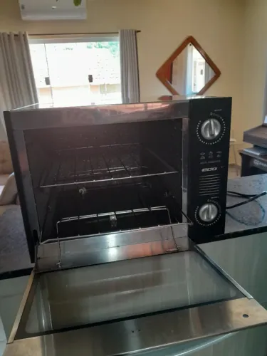 Forno elétrico 65 litros eco gran master Gourmet preto-R$350,00