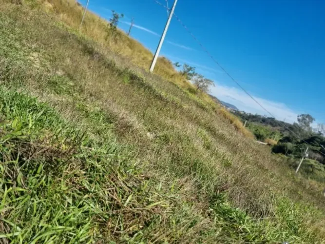 Lote de 209m² no bairro Ibituruna em Ibirite pertinho do BH