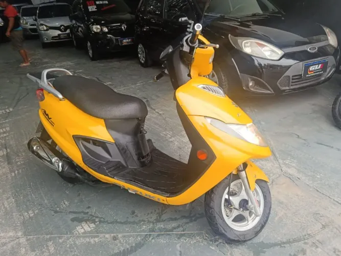 AN 125 BURGMAN