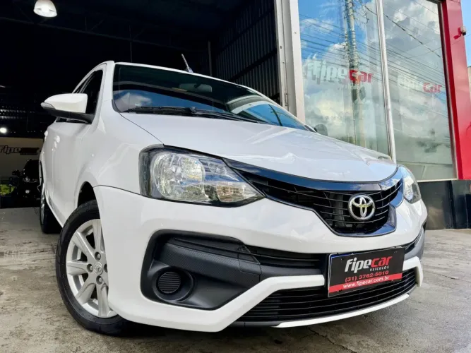 Toyota Etios X Plus 1.5 Flex 16V 5P Aut. 2021