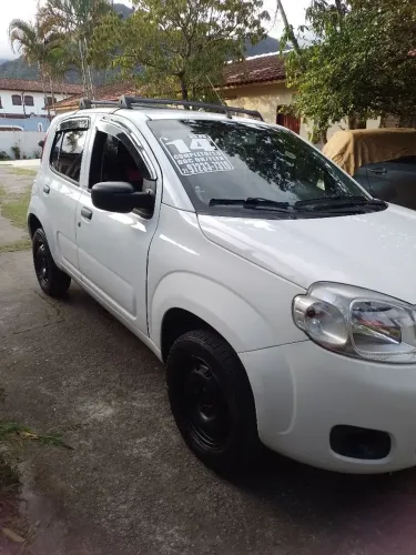 Fiat Uno Vivace Celeb. 1.0 EVO F.flex 8V 5P 2014