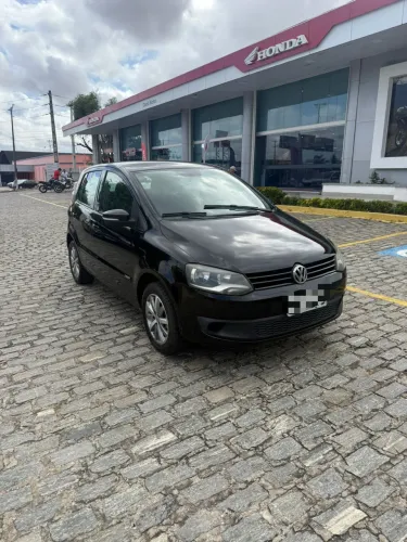 Volkswagen Fox 1.0 MI Total Flex 8V 5P 2014