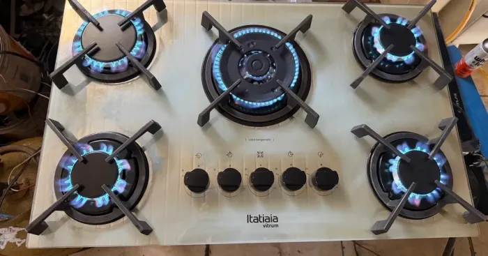 Fogão cooktop 5 bocas Tripla chama itatiaia acendimento elétrico usado