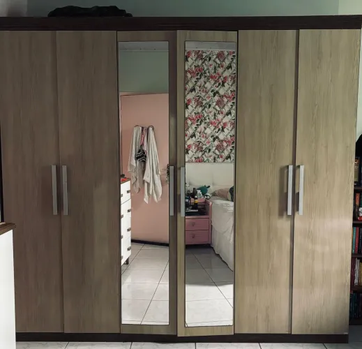 Guarda-Roupa Casal 6 portas com espelhos - Ótimo Custo-benefício 