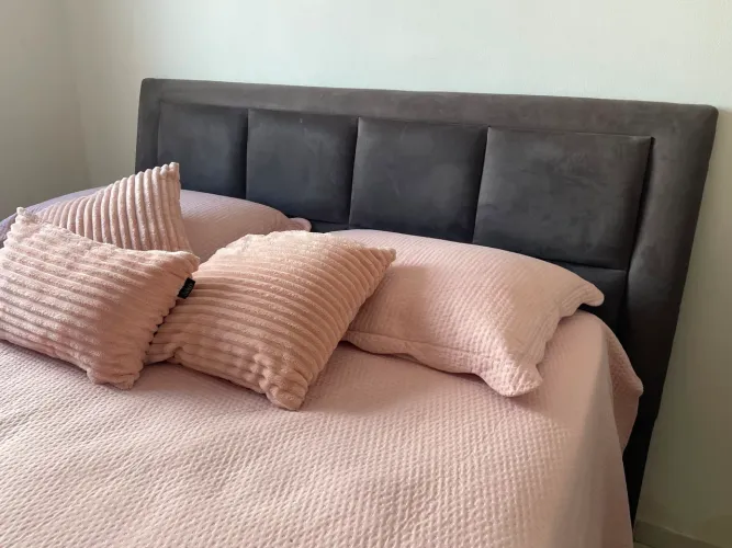 Cama KING completa (colchão PIKOLIN + cama box + Cabeceira madeira bruta) 
