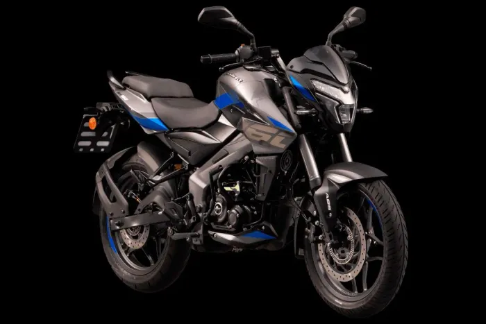 Bajaj dominar ns200