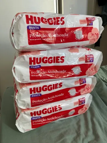 Fralda Huggies PANTS 144 unidades