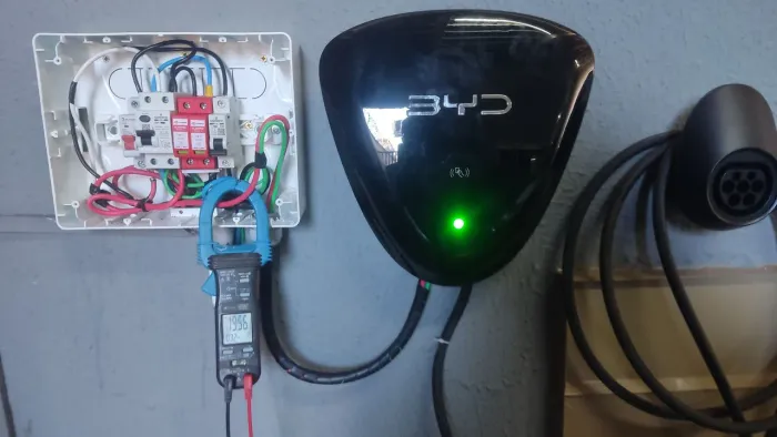 Serviços Elétricos