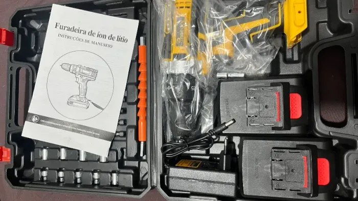 Parafusadeira que vira furadeira