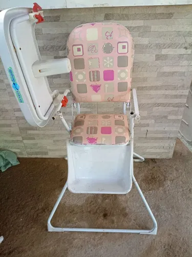 Cadeirinha para alimentação