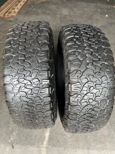 2 pneus 37x12.50 R17 BFGoodrich